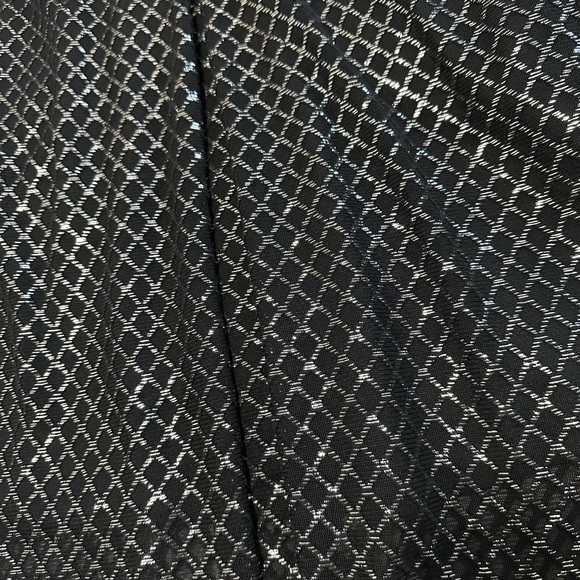 ALFANI Women’s 1X Silver and Black Blouse - Picture 4 of 6